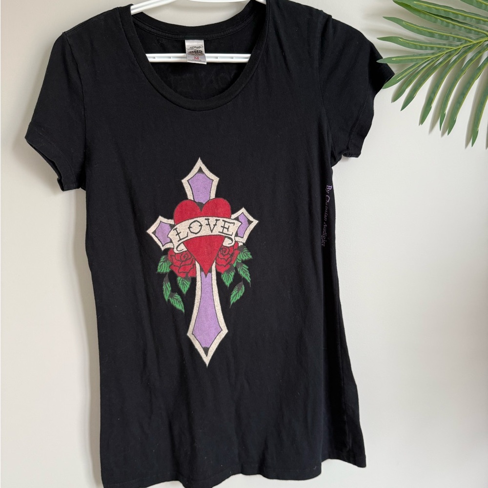 Vintage Ed Hardy Black Graphic Tee with Love Cross Design